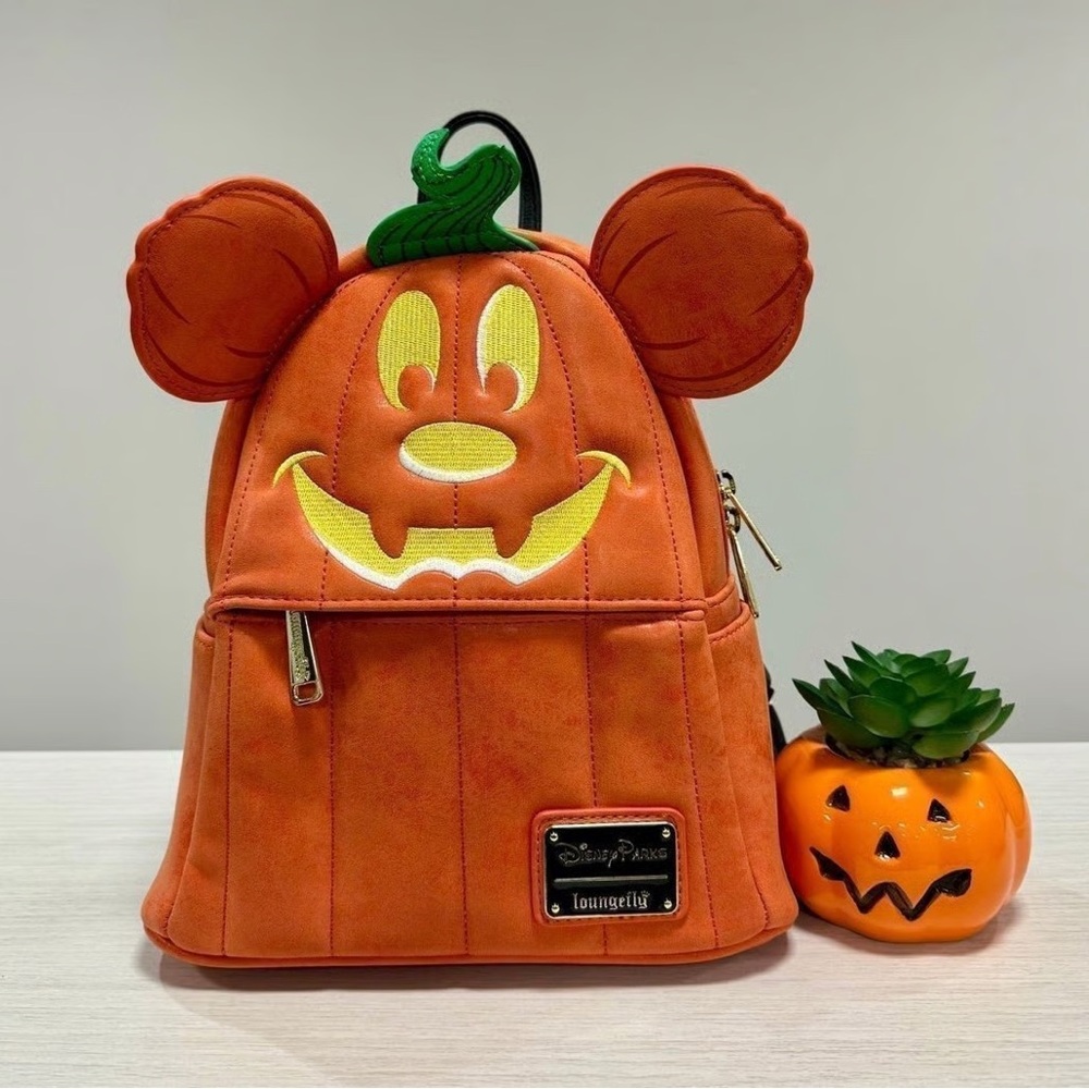 Loungefly Halloween Disney Pumpkin Mickey Backpack Jack O’ Lantern.